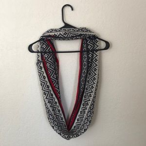 Infinity scarf